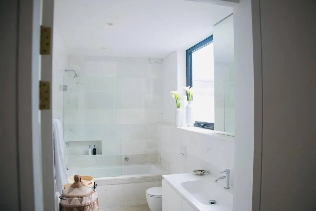 Modern Studio On The Foot Of Table Mountain Cape Town South Africa