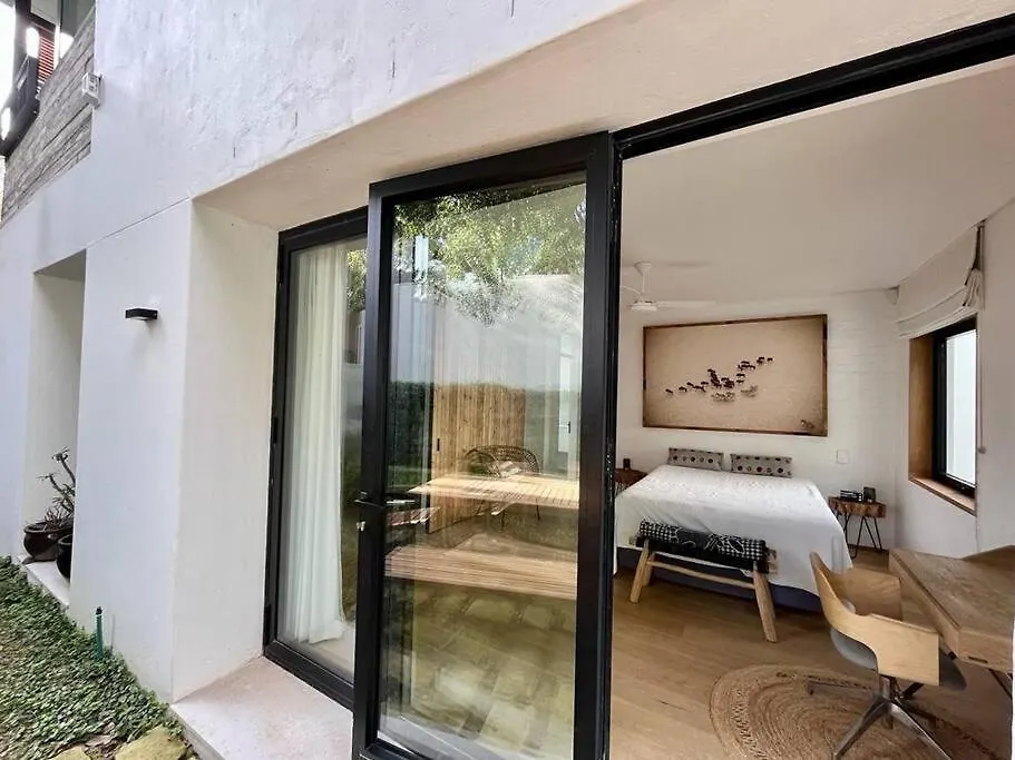 Apartment Modern Studio On The Foot Of Table Mountain Cape Town South Africa